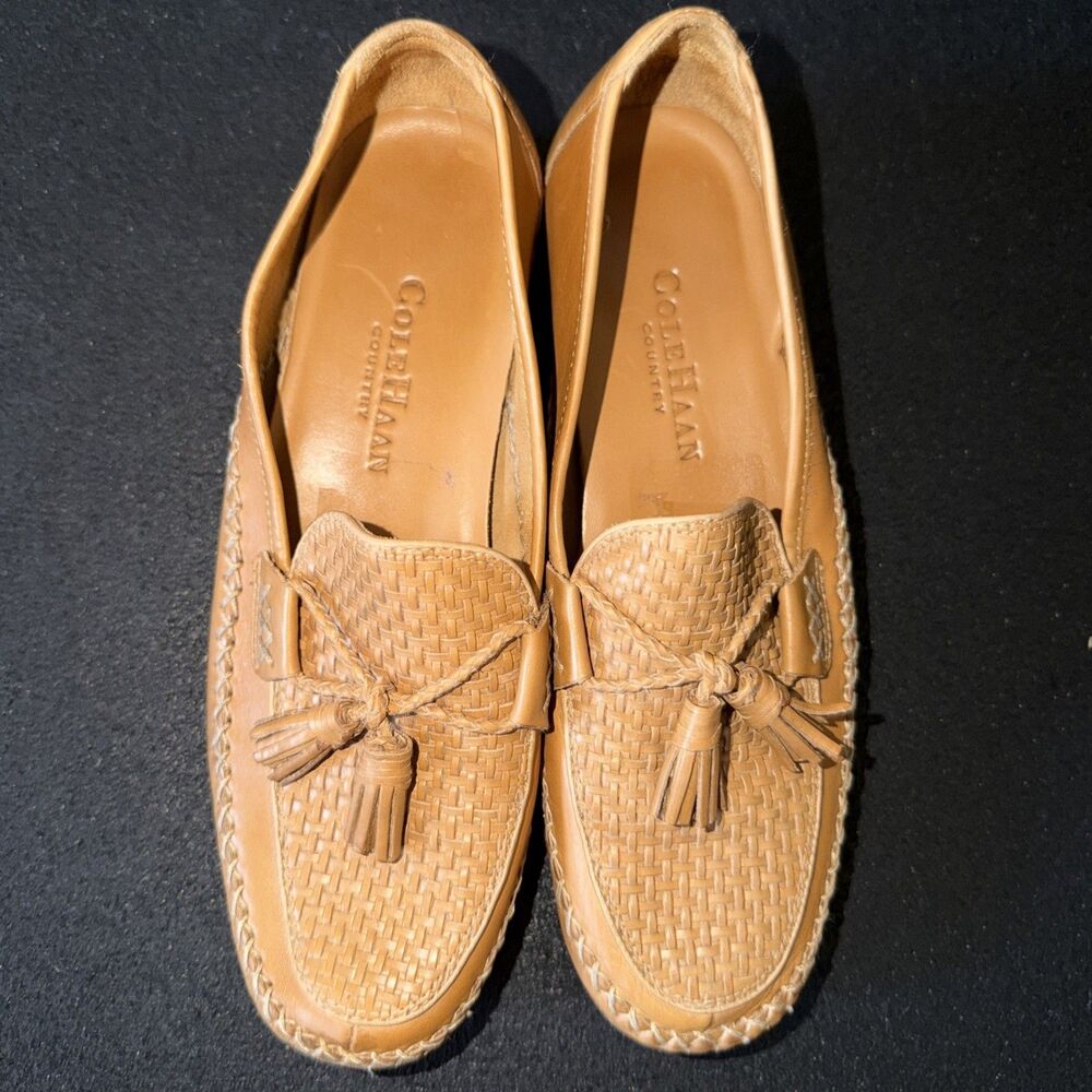 Cole Haan Country Loafers Womens 7.5 Brown Woven Leather Tassel Stitch moccassin